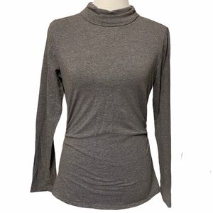 Kenneth Cole Reaction Medium Gray Turtleneck c1